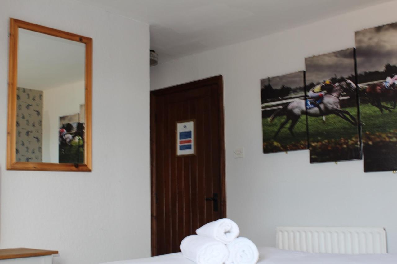 Stukeleys Hotel Great Stukeley Extérieur photo